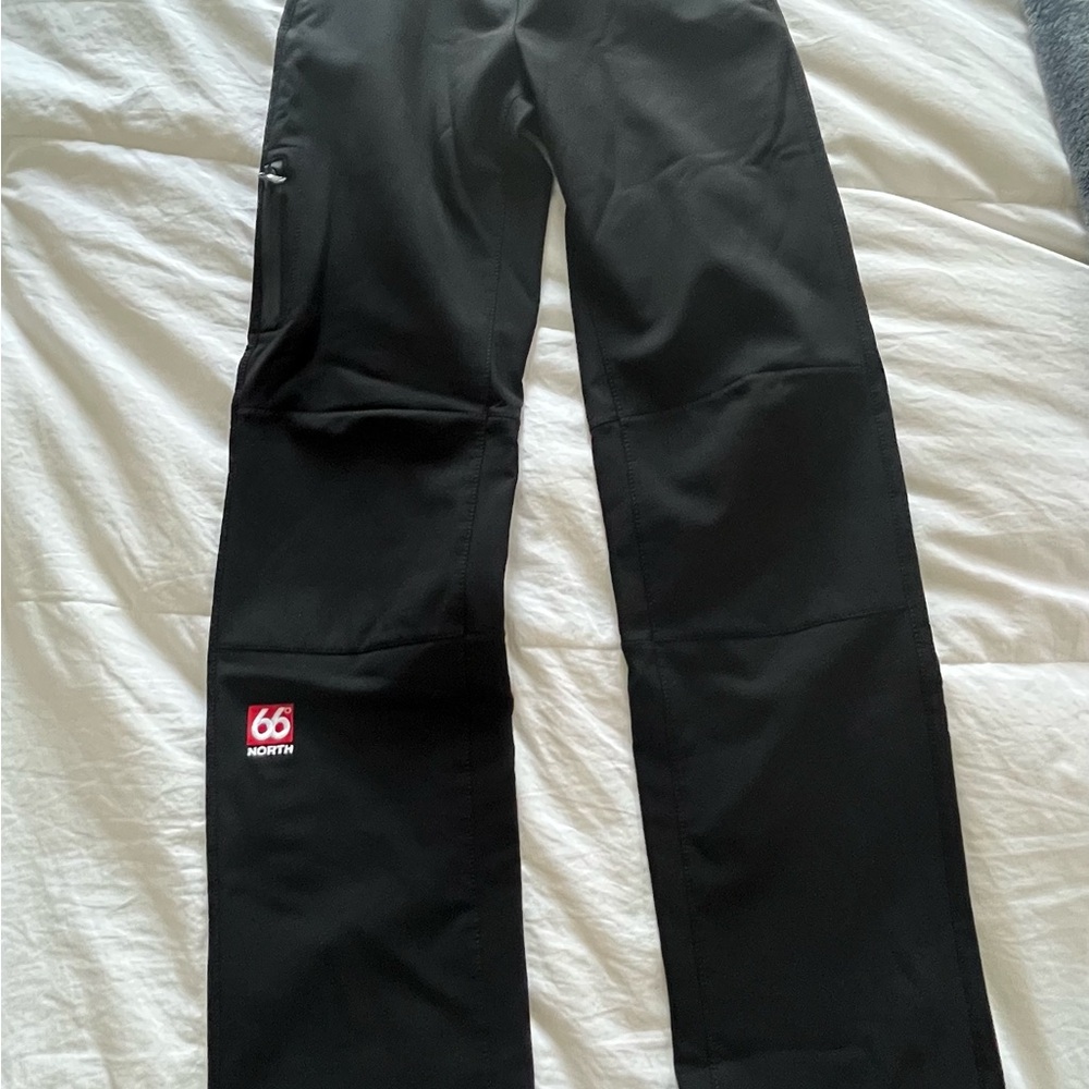 Women’s Black 66 North Polartec Glymur ski/snowboard Pants - Picture 3 of 14